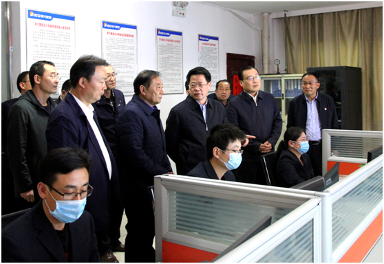 安徽省副省長、市委書記楊光榮來到集團(tuán)公司調(diào)研安全生產(chǎn)工作